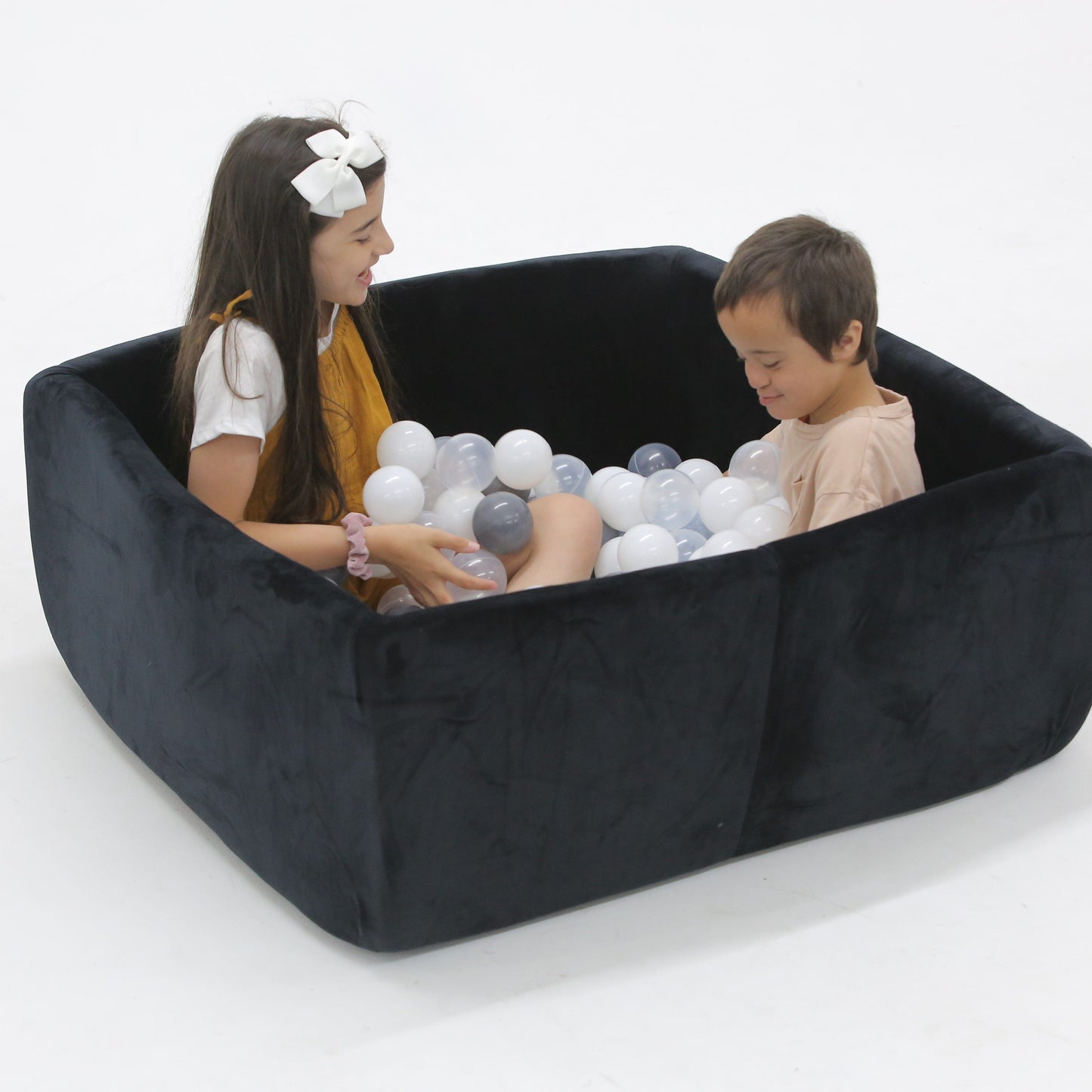 Premium Black Square Ball Pit + 400 Balls