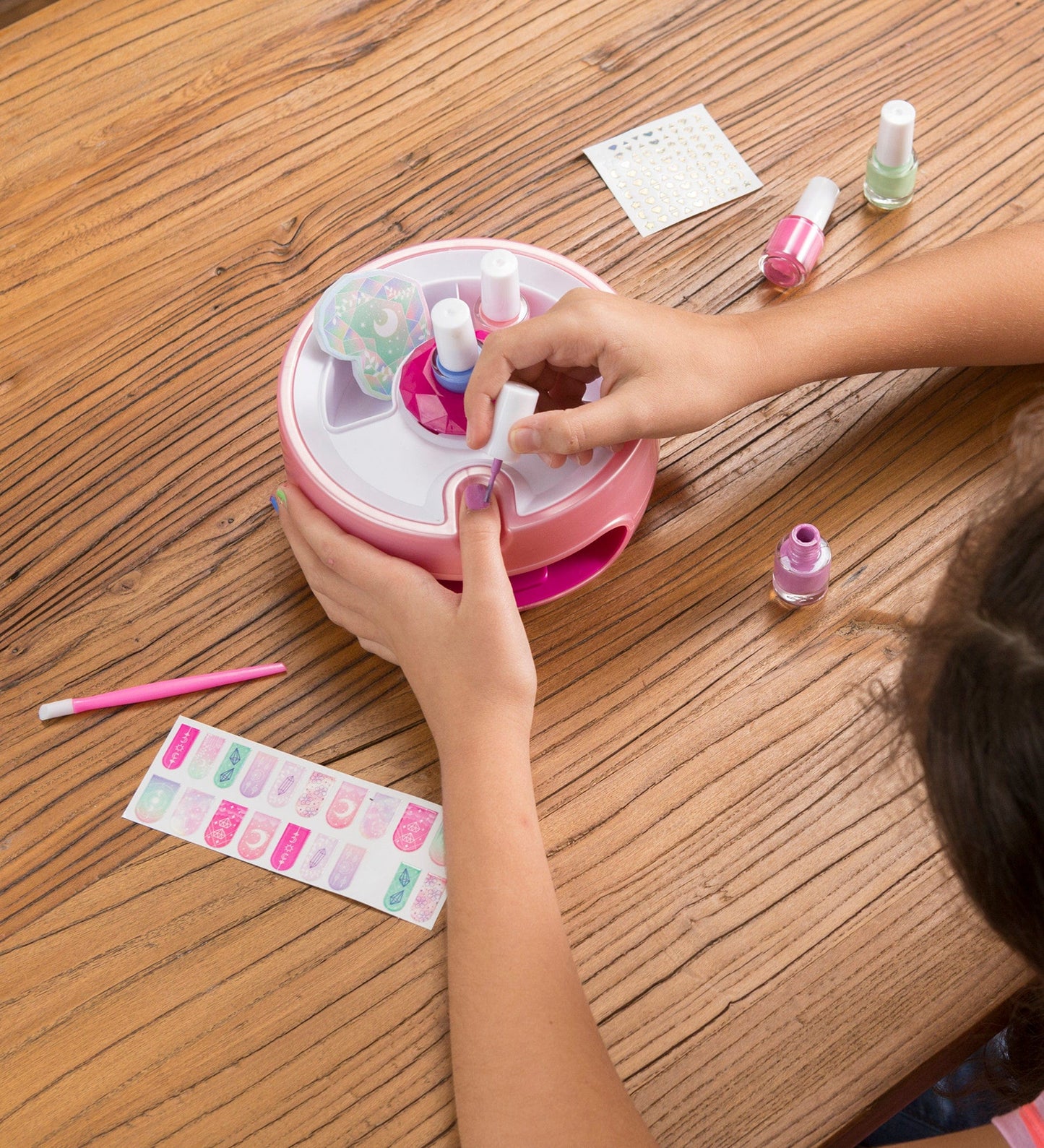 Deluxe Manicure Kit with Magic Nail Dryer