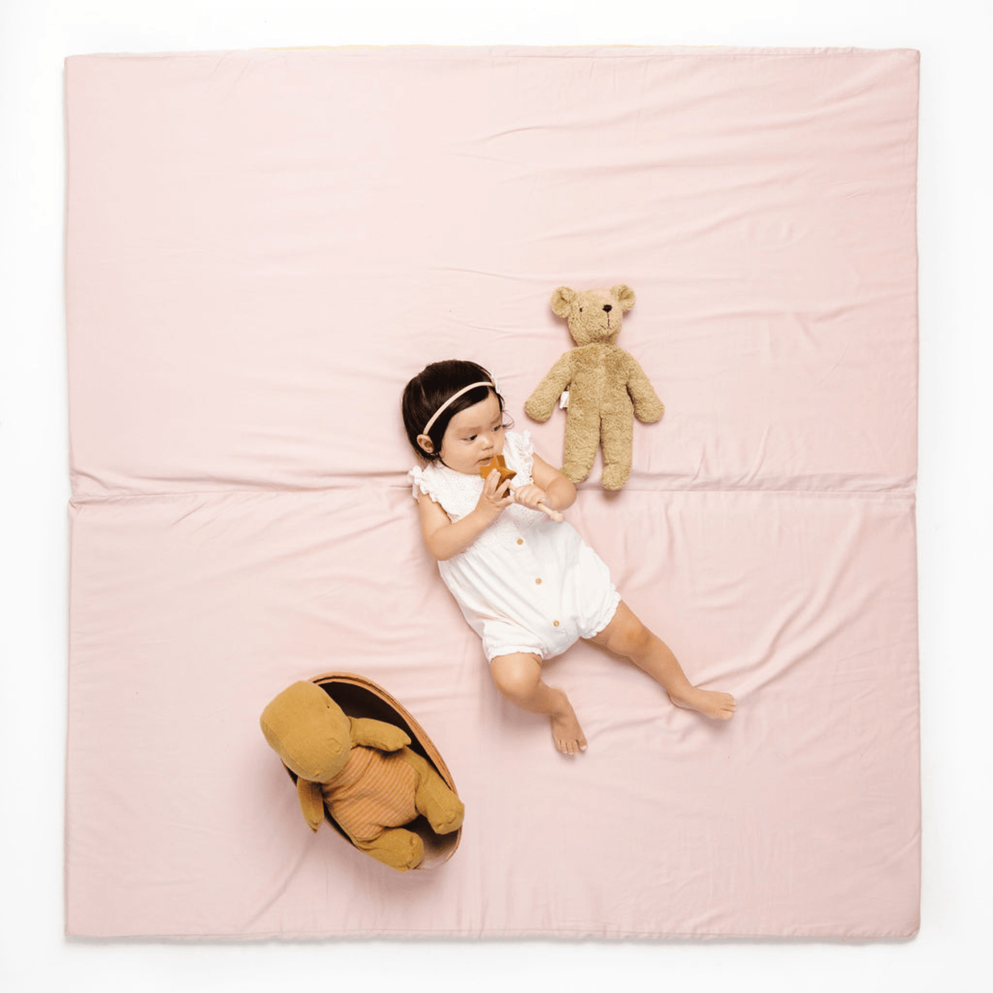 Tutu + Daisy Play Mat