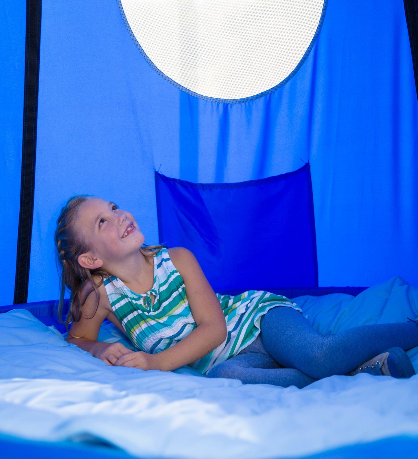 HugglePod HangOut Nylon Family Hanging Tent with Quilted Floor Mat and LED Lights