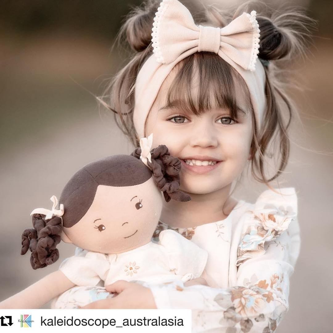 Cecilia - Dark Brown Hair In Cream Linen Dress With Display Box