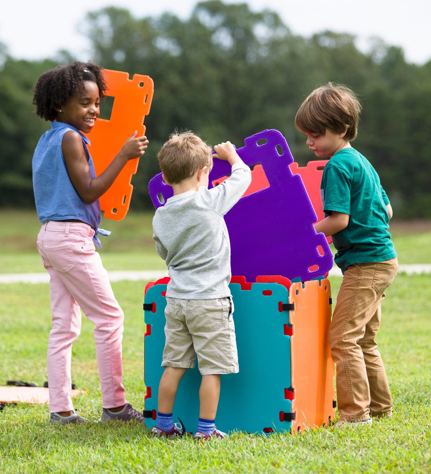 16-Panel Colorblock Fantasy Forts Kit