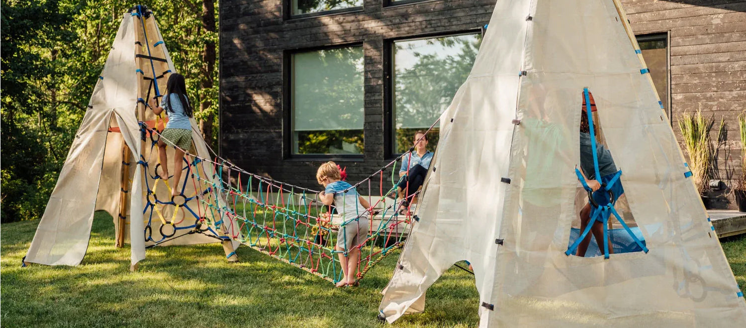 Bigger. Better. Bijou Build! Hearthsong