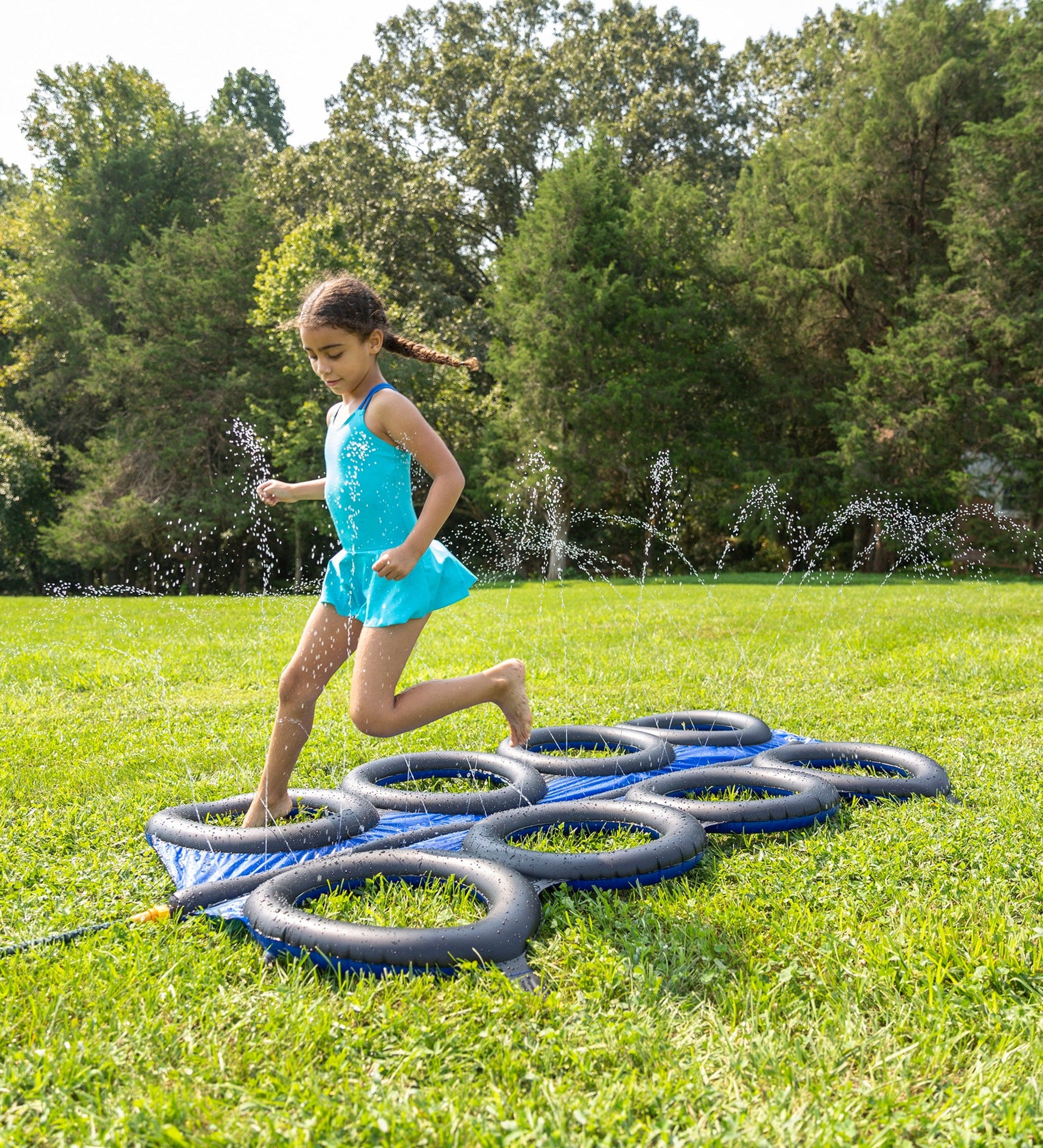 58-Inch Inflatable Tire Run with Sprinkler