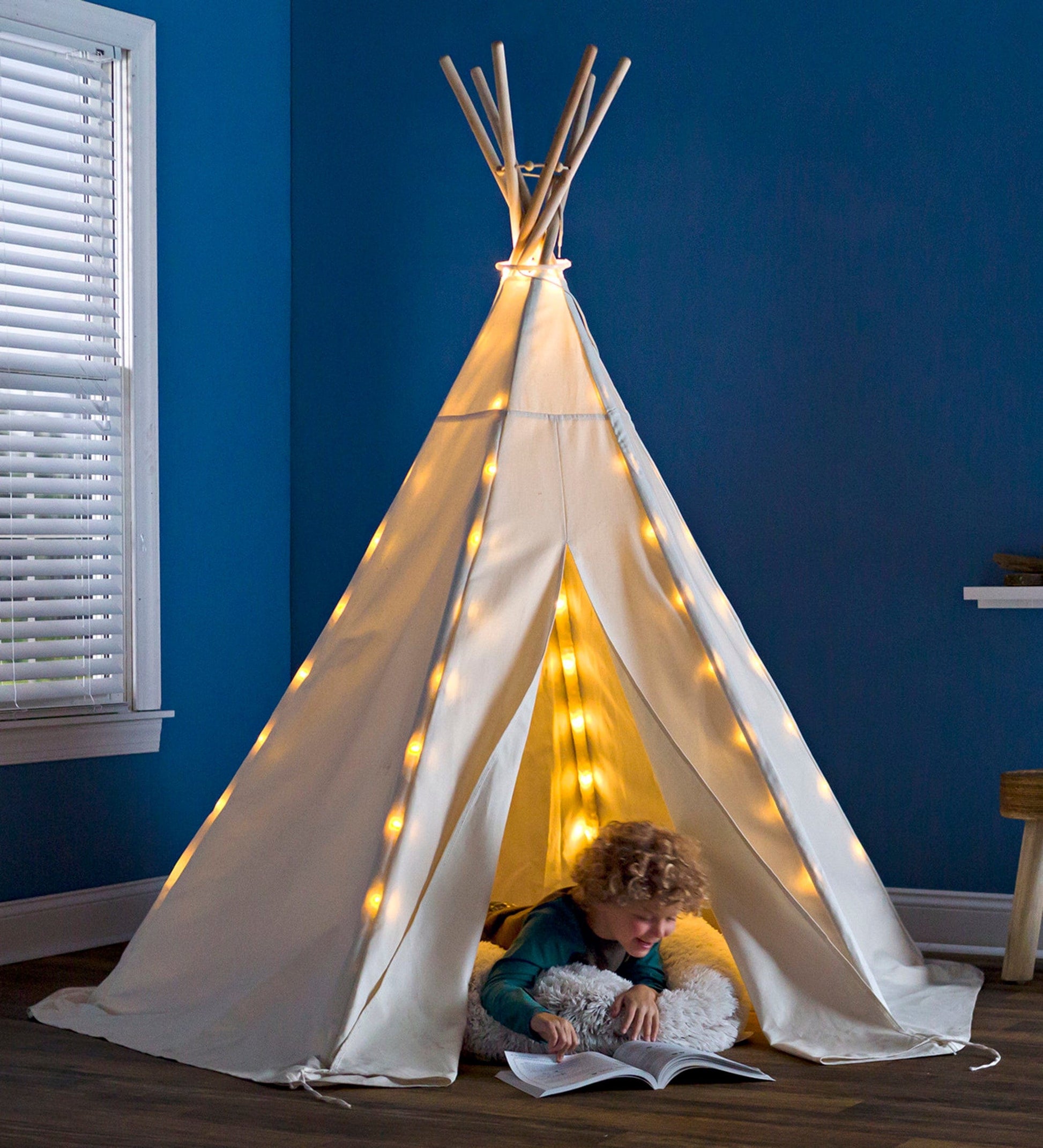 7-Foot Cotton Canvas Indoor and Outdoor Tent with Lights