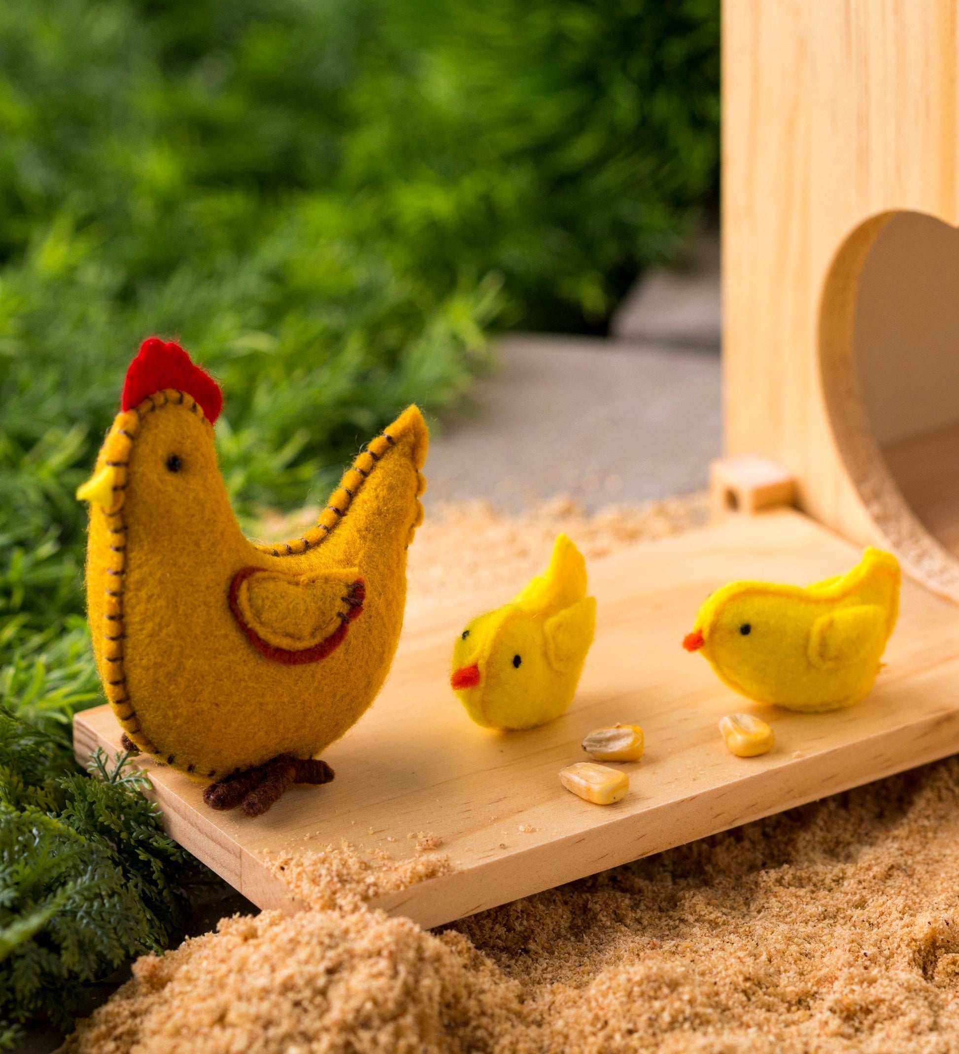 Wooden Chicken Coop and Felt Chickens Play Set