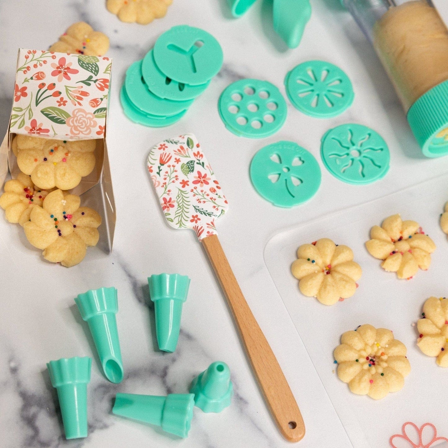 Spring Fling Springtime Fun Cookie Press & Frosting Set