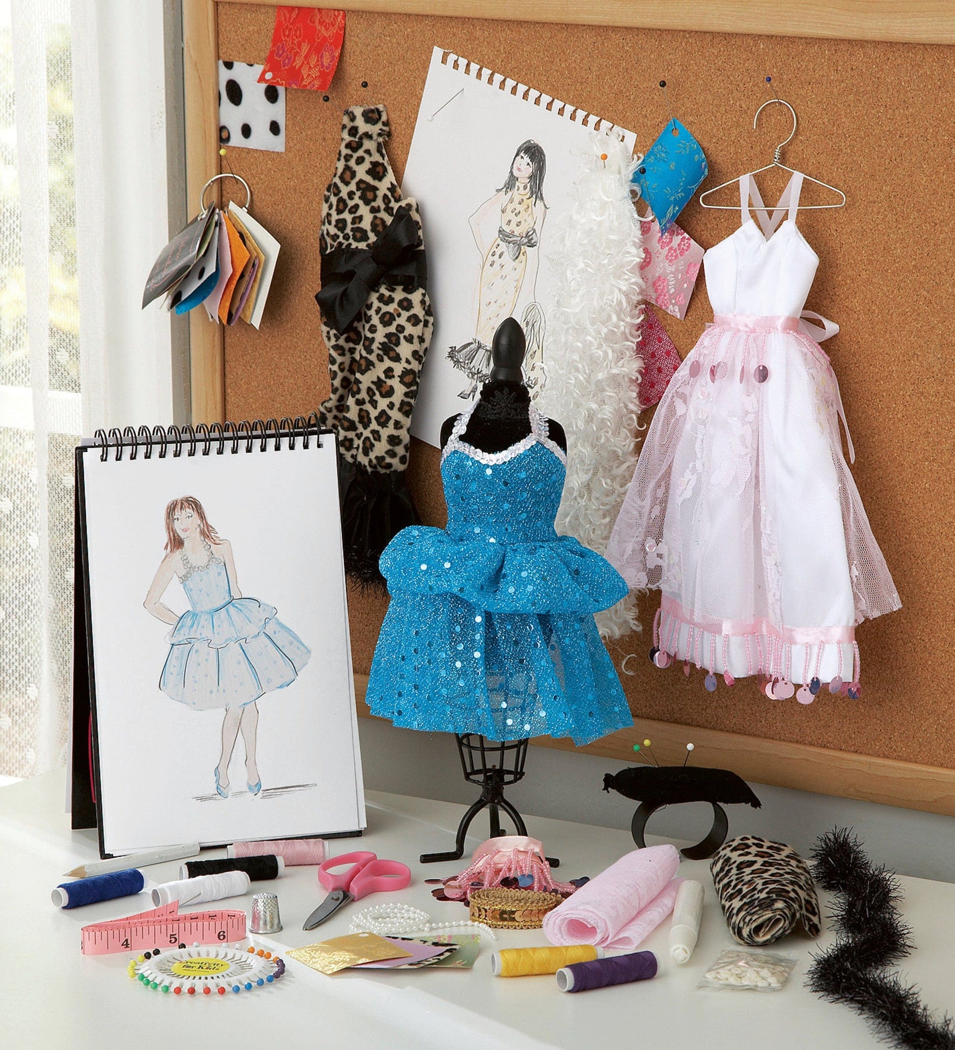 Barbie Be a Fashion Designer Dress Up Toy Kit, 5 Dresses at