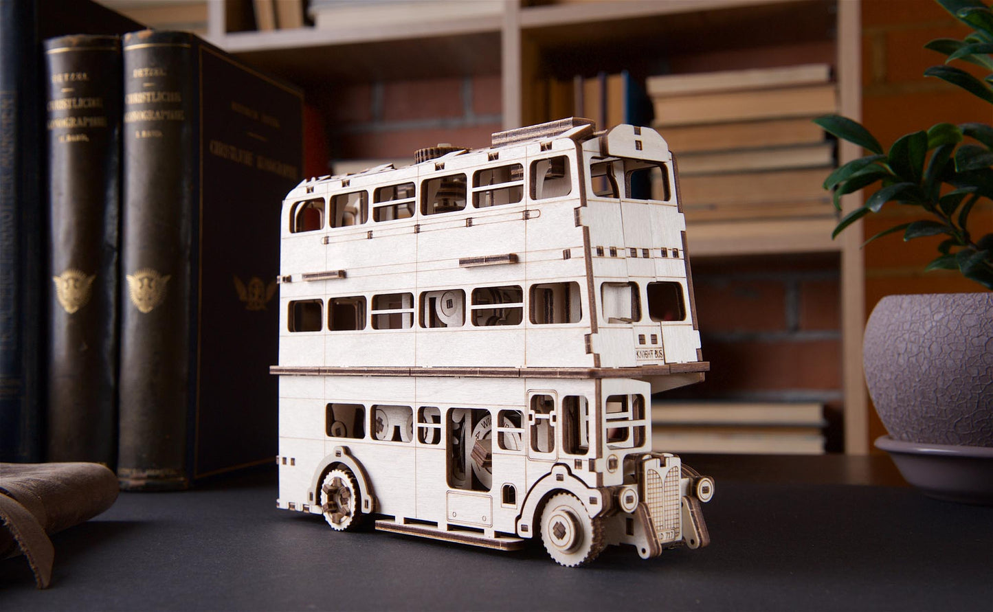 Harry Potter™ Knight Bus™ Model Kit