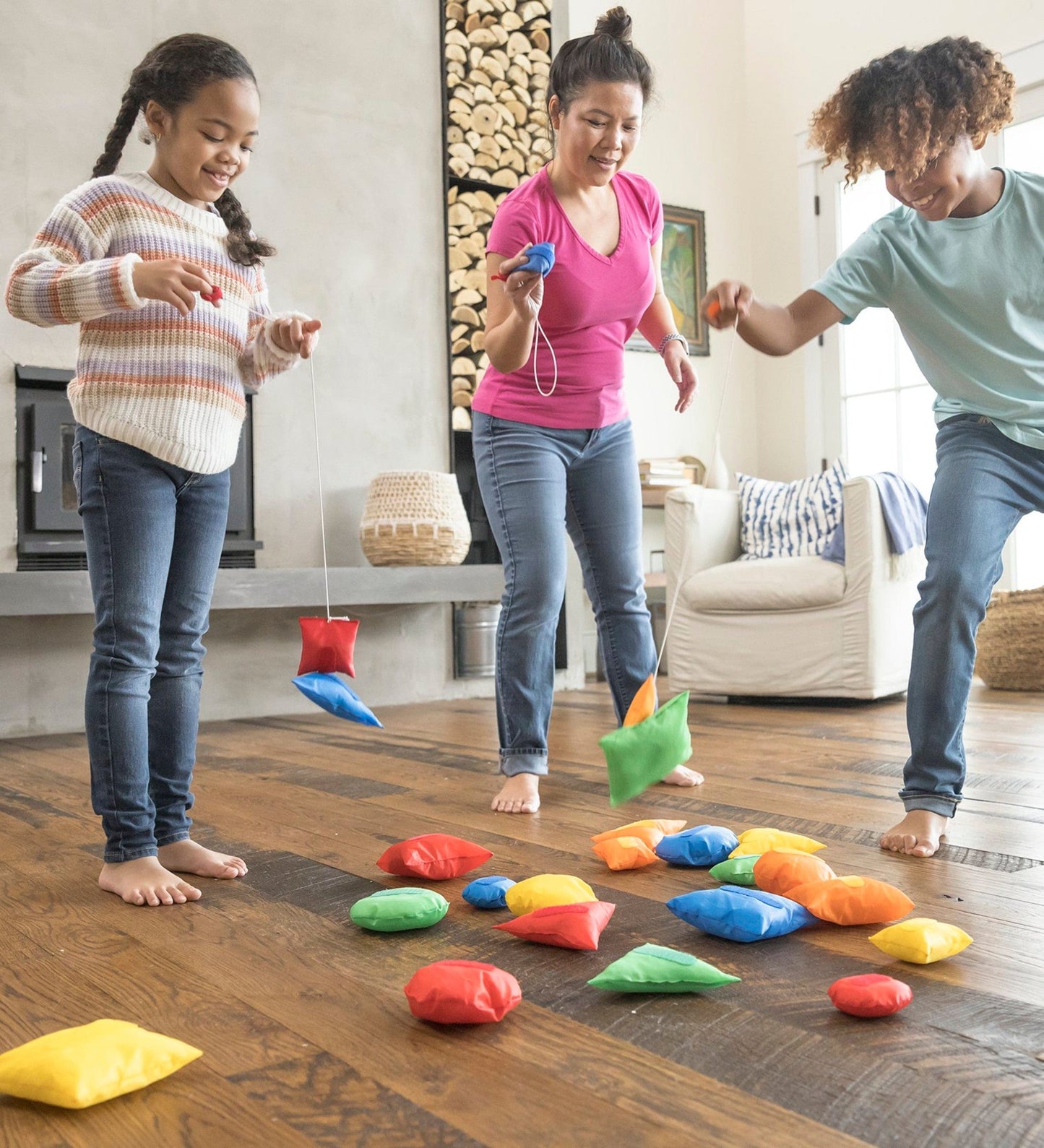 Quick Snap Bean Bag Bungee Game