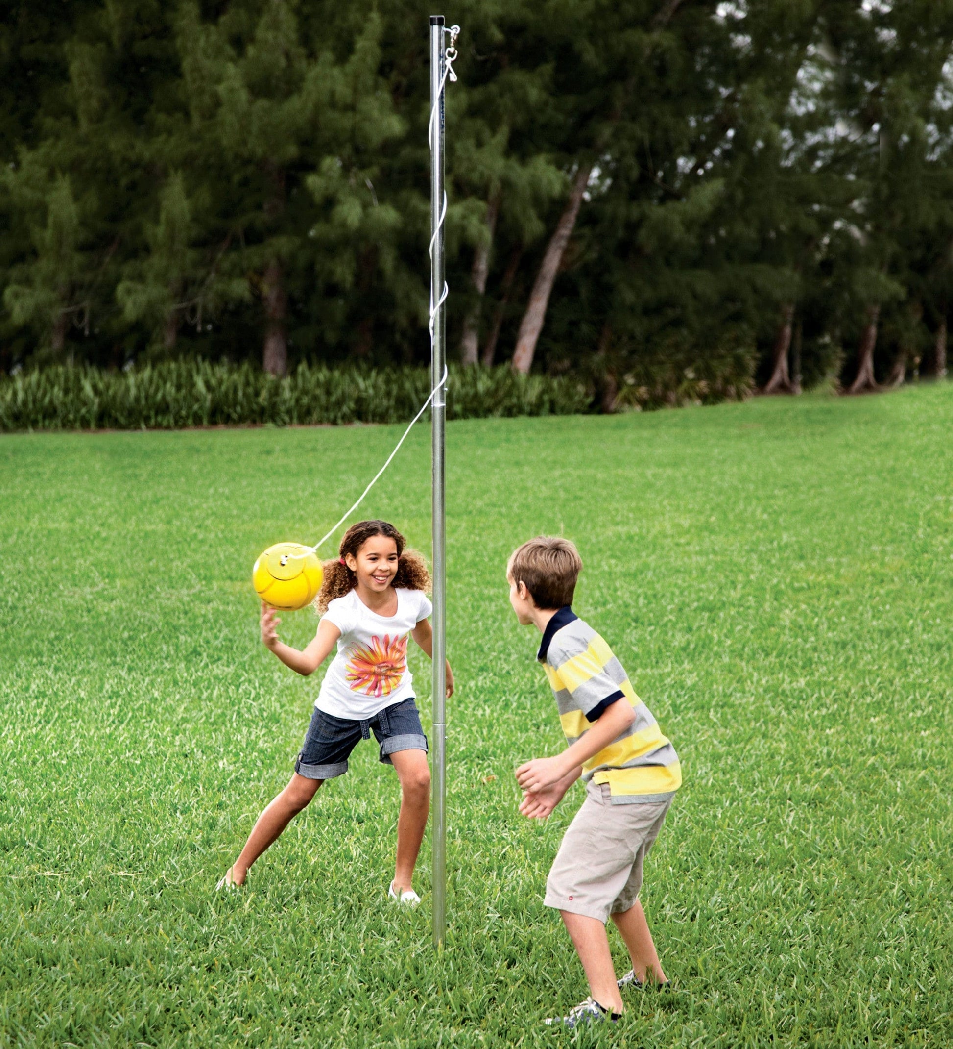 Deluxe Backyard Tetherball Game