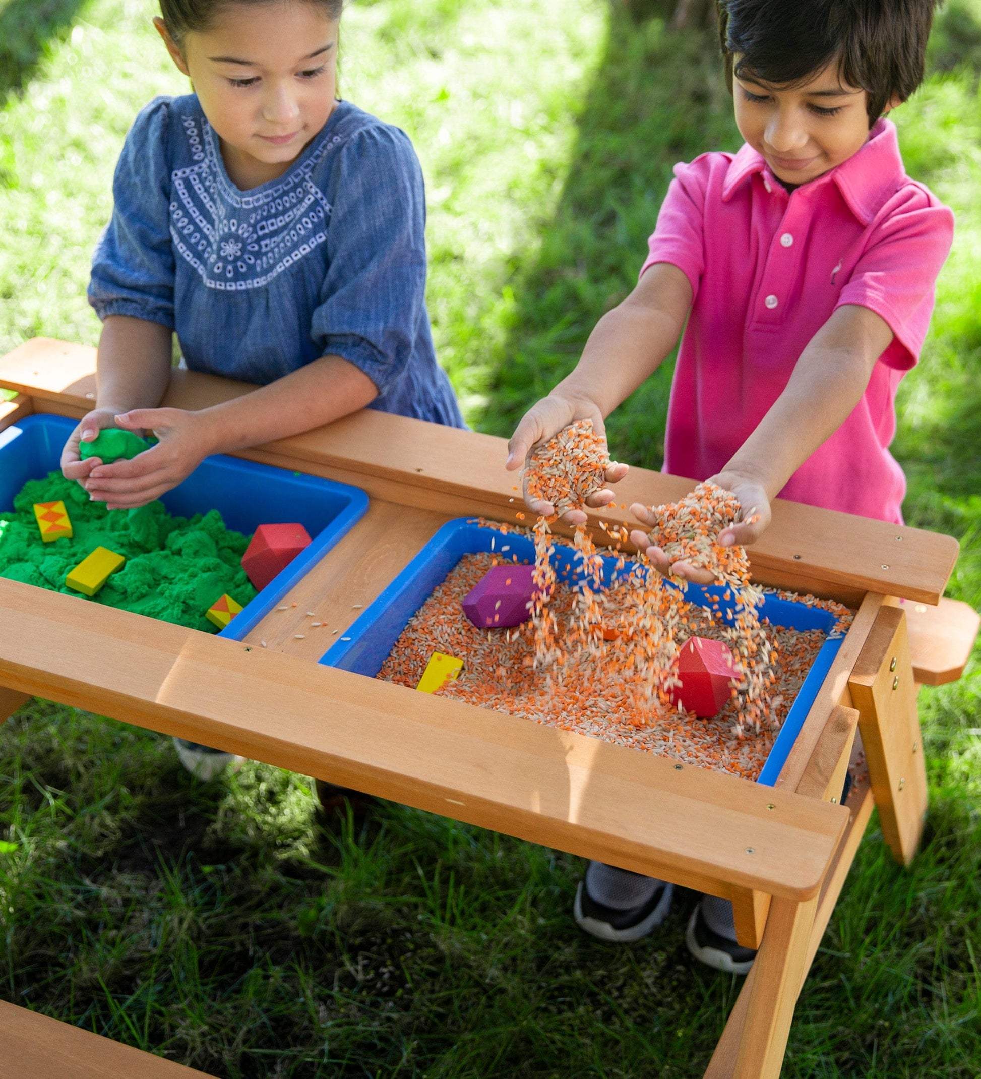 Wooden 2-in-1 Picnic Table Sensory Play Station