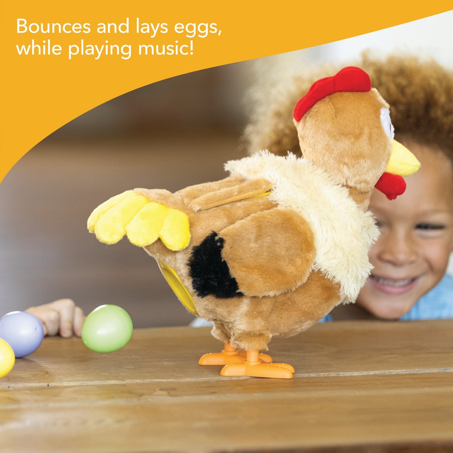 THE HEN THAT LAY EGGS!! Toys for Kids - Christmas Games for