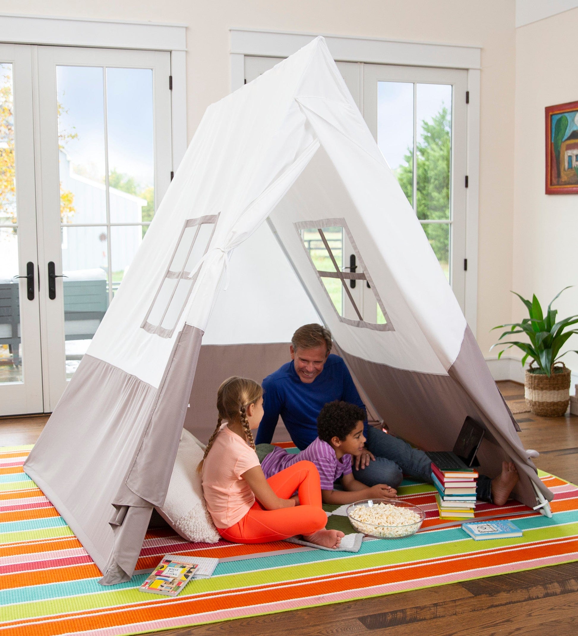 Hearthsong 7õ Cotton Canvas And Wooden Pole Indoor/outdoor Family