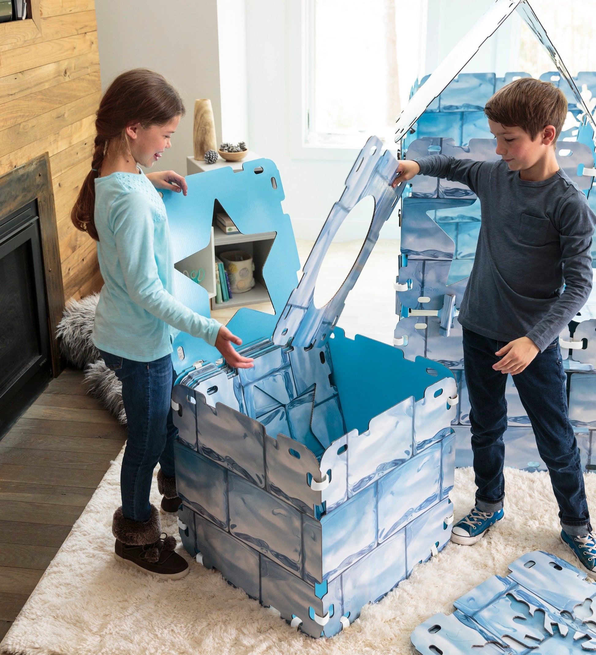16-Panel Frozen Igloo Fantasy Forts Kit
