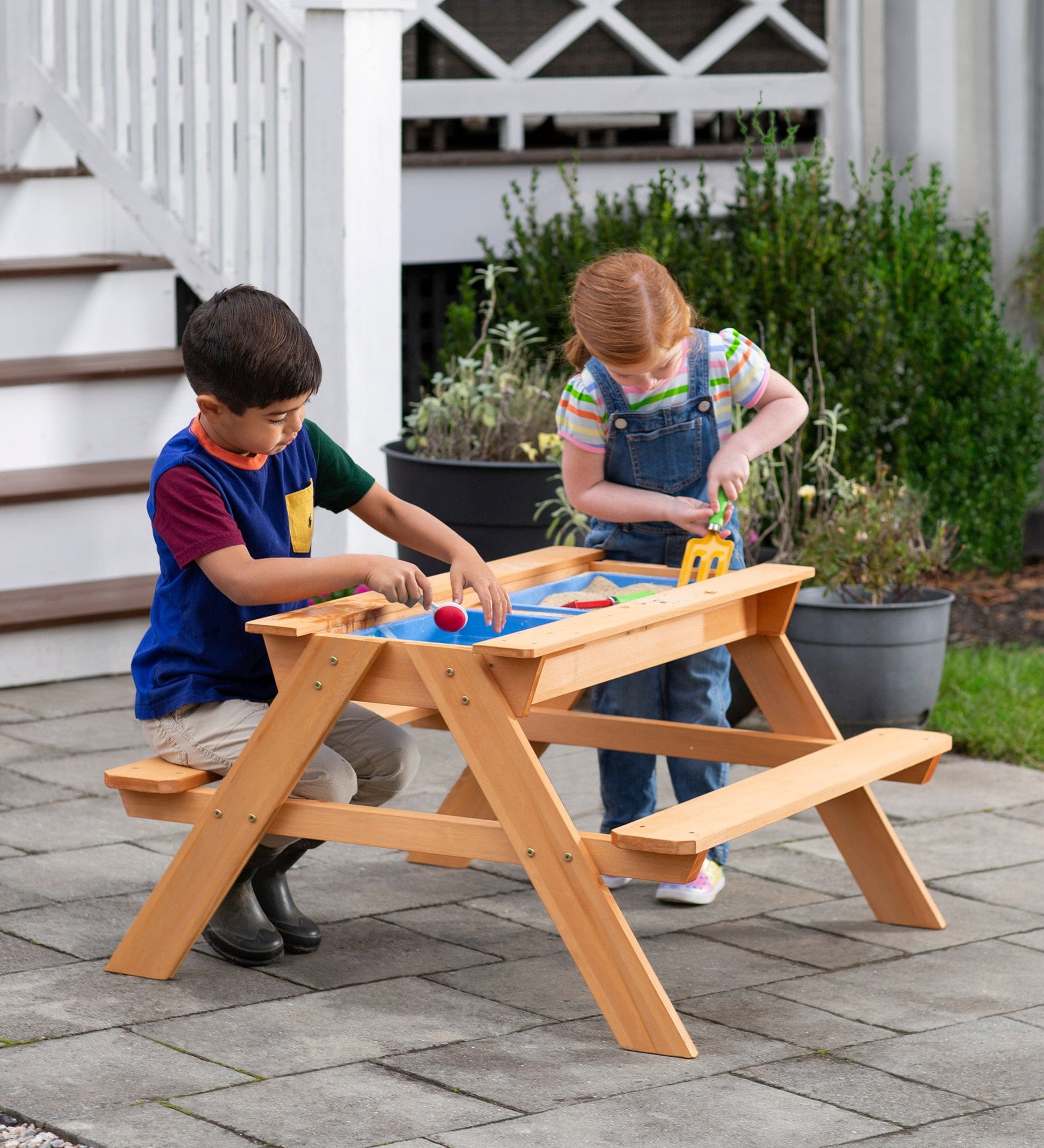 Wooden 2-in-1 Picnic Table Sensory Play Station